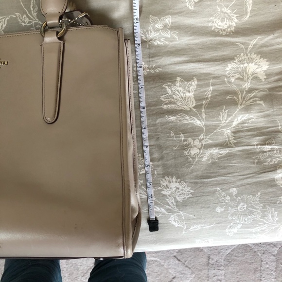 Light grey Coach crossbody bag - Picture 4 of 8